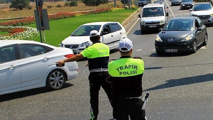 Valilik duyurdu: İstanbul'da trafiğe 'EYT mitingi' engeli