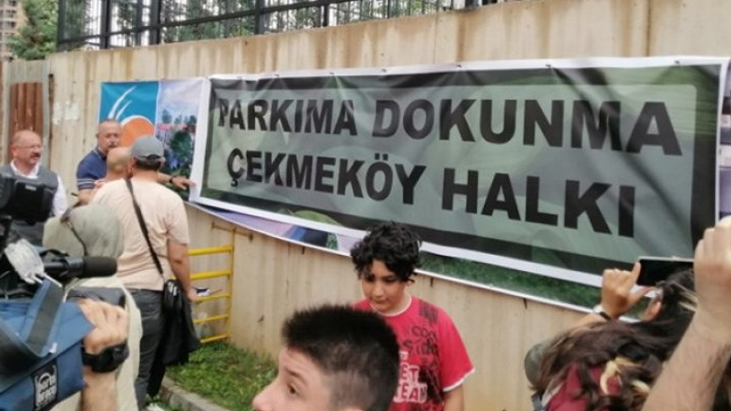 AKP çocuk parkını yıkıyor; yurttaş direniyor
