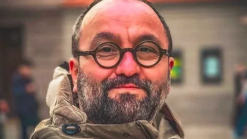 Amerika'da yaşayan oyuncu Erdem Baş'ın 'iPhone' videosu gündem oldu