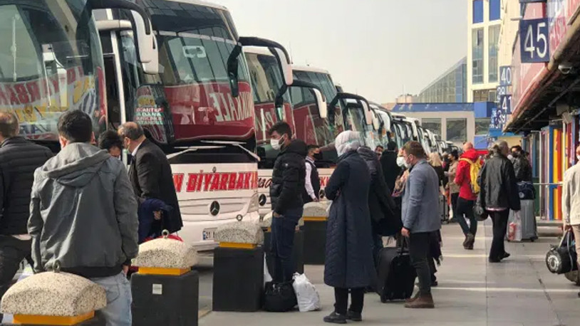 Bayram öncesi otobüs biletlerine rekor zam...