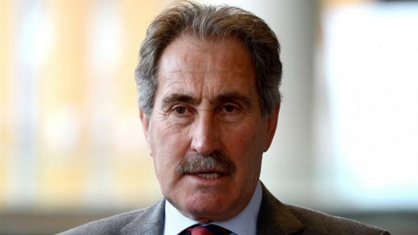 Eski AKP'li bakandan dikkat çeken açıklamalar: Erdoğan seçimi erteleyebilir