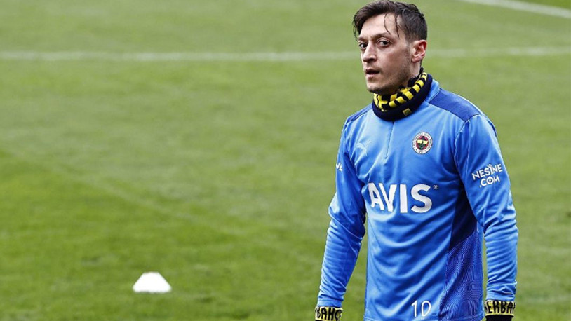 Fenerbahçe'de Mesut Özil bilmecesi