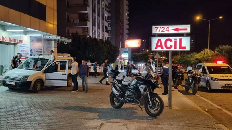 Araçla seyir halindeyken başından vurdular