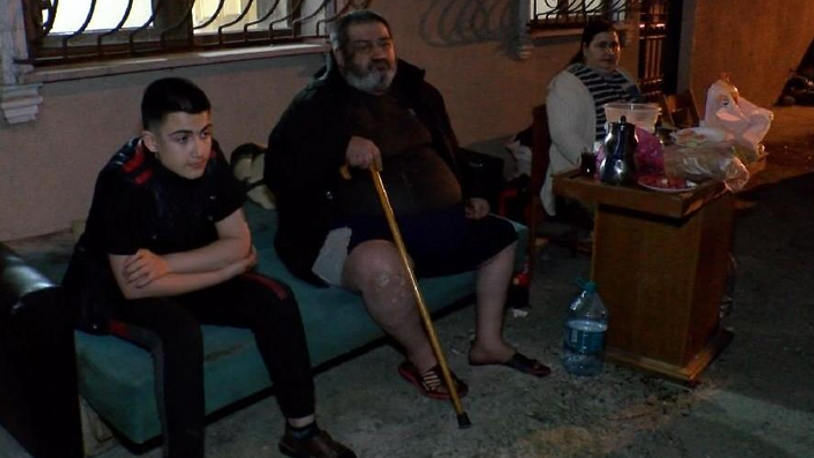 İstediği zamlı kirayı vermedi diye engelli kiracısını sokağa attı