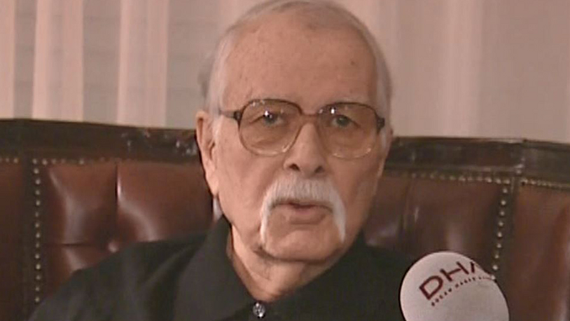 Kıbrıs Barış Harekatı'nda silah taşıyan pilot Mehmet Şentürk vefat etti