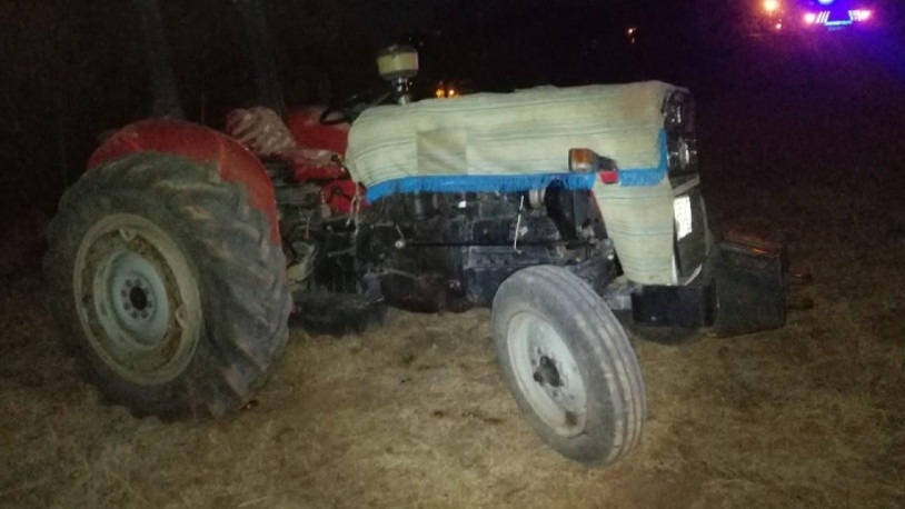 Kaçırdıkları traktörle şarampole yuvarlandılar: Mert öldü, kardeşi yaralı