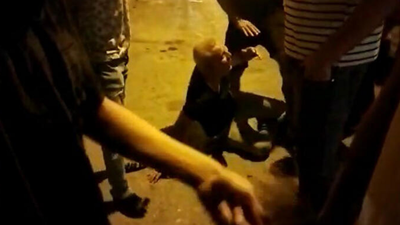 Mahalleli, çocuğa taciz şüphelisini linç etmeye kalkıştı