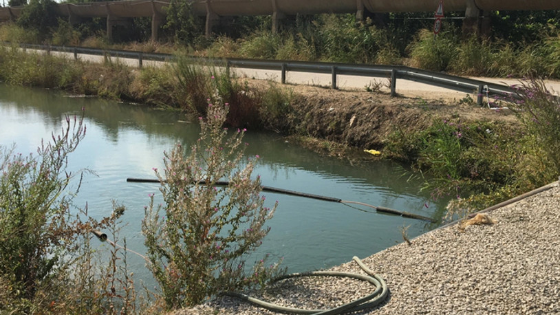 Serinlemek amacıyla ayaklarını soktuğu sulama kanalına düşen genç hayatını kaybetti