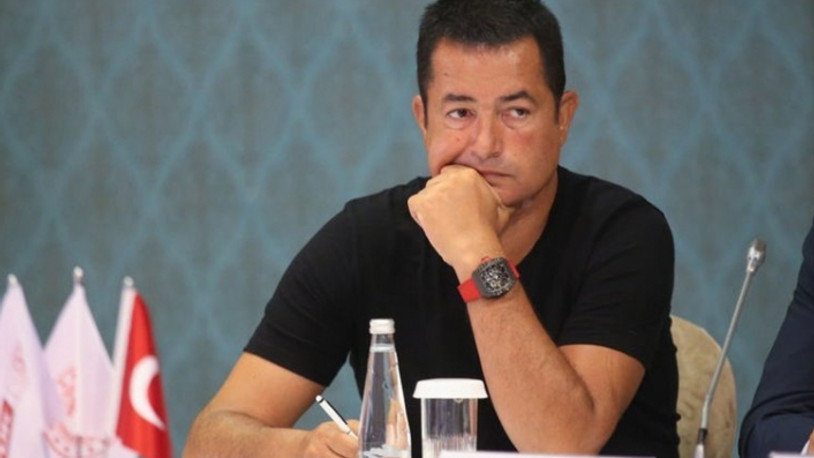 Acun Ilıcalı motosikleti ile trafik kazası geçirdi