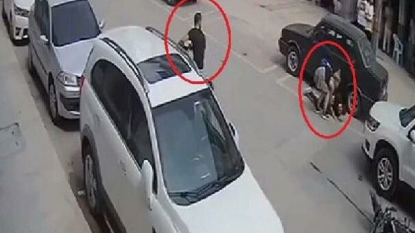 Eski kız arkadaşının yeni sevgilisini vurdu