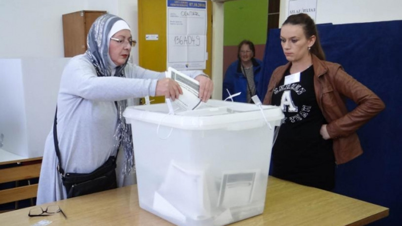 Bosna Hersek halkı sandığa gitti: Oy verme işlemi başladı