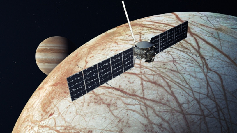NASA, Jüpiter’in uydusunun en yakın görüntülerini paylaştı