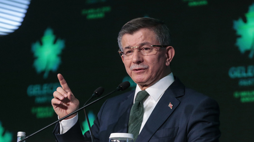 Davutoğlu'ndan Cumhurbaşkanı adayı açıklaması: Altılı Masa'nın dışından da olabilir