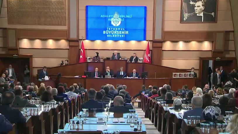 İmamoğlu, İBB'nin 2023 bütçesini sundu: Artık İstanbul’un bütçesi emin ellerde