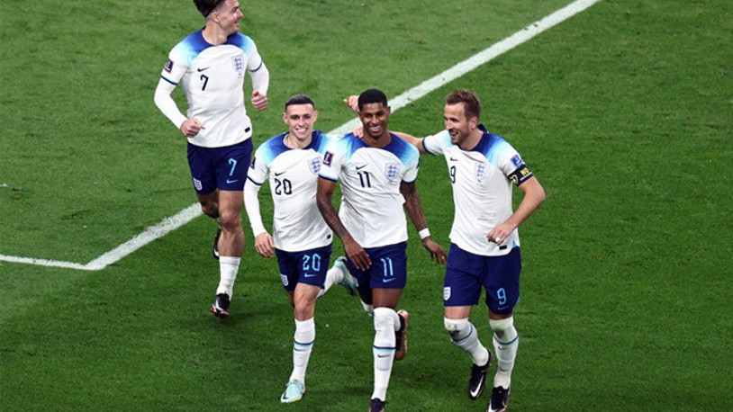 İngiltere, Dünya Kupası'na 6 gollü galibiyetle başladı