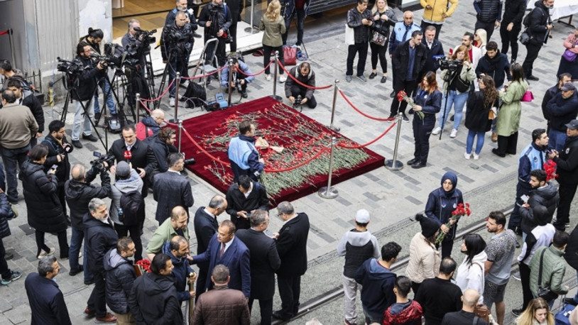 İstiklal Caddesinde 'anma köşesi' oluşturuldu
