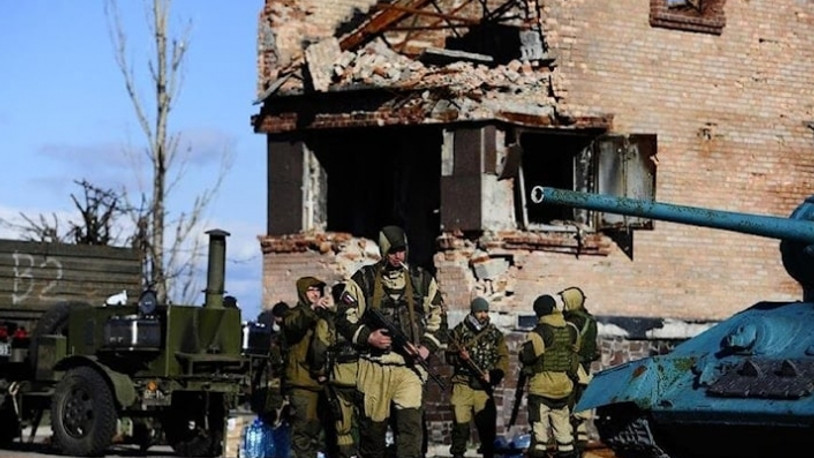 Rusya, Ukrayna'daki 3 yerleşim yerini vurdu: Ukrayna geri çekildi