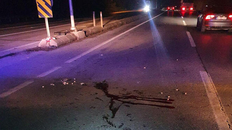 75 yaşındaki adam yolun karşısına geçmeye çalışırken otomobil çarpması sonucu hayatını kaybetti