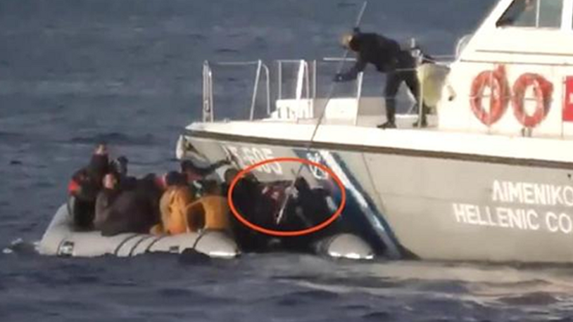 Yunanistan, 11 ayda 19 bin 636 göçmeni ölüme itti