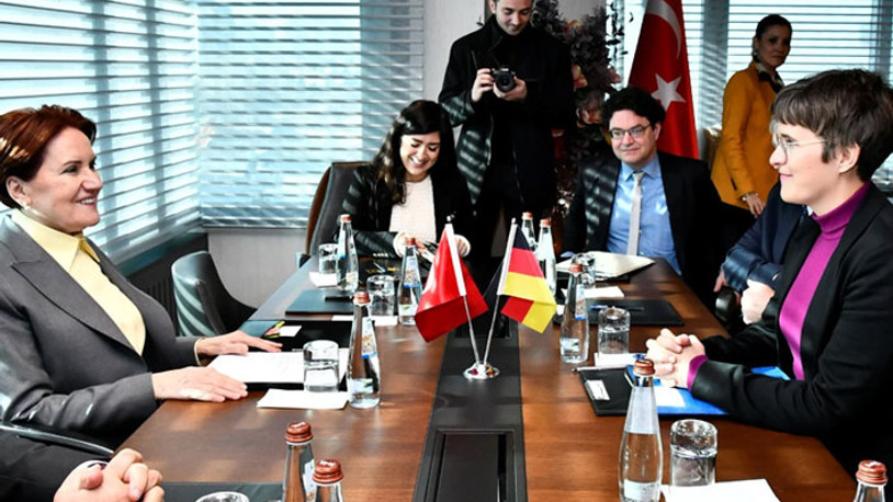 Akşener, Almanya'nın AB İşleri Bakanı Lührmann ile görüştü