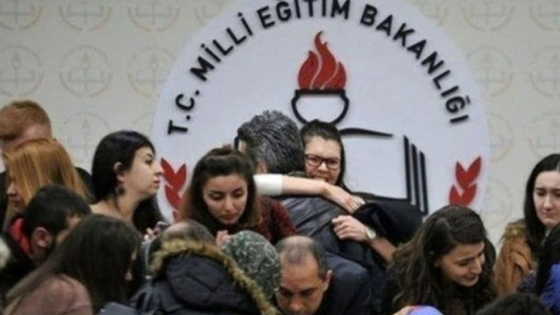 Bakan Mahmut Özer'den öğretmen atamalarına ilişkin açıklama
