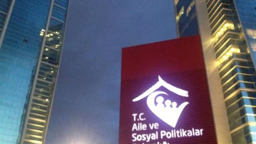 Devlet memurları kapı kapı dolaşıp AKP için oy toplamaya zorlanıyor iddiası