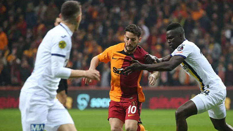 Galatasaray derbi öncesi kaybetmedi