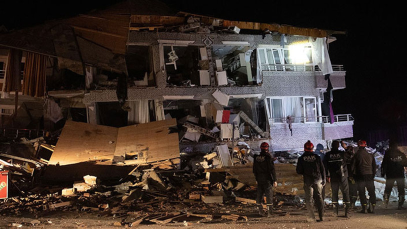 Defne ve Samandağ belediye başkanlarından 'acil çadır' çağrısı