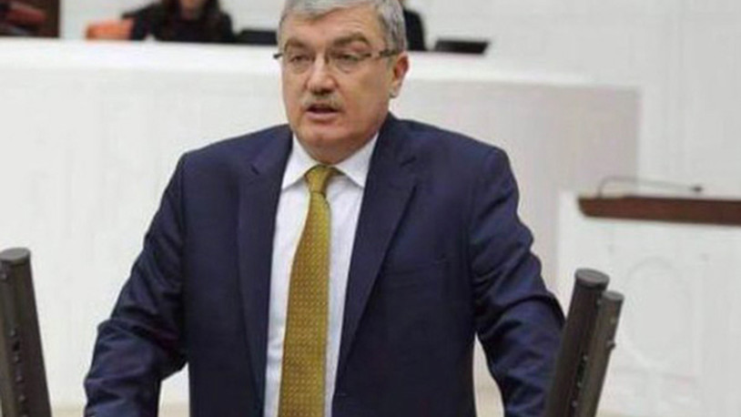 Enkaz altındaki eski AKP milletvekili hayatını kaybetti