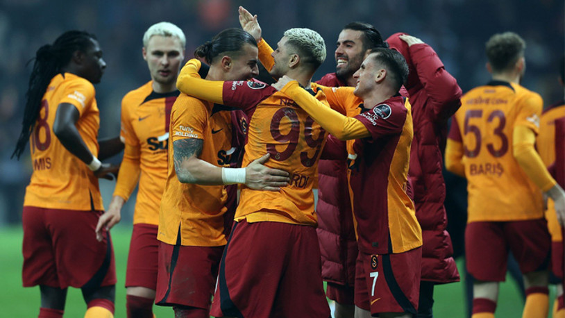 Galatasaray geriye düştüğü maçta 3 puanı kurtardı
