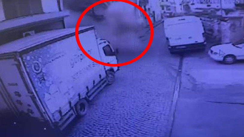 İstanbul’da 2 katlı bina çöktü