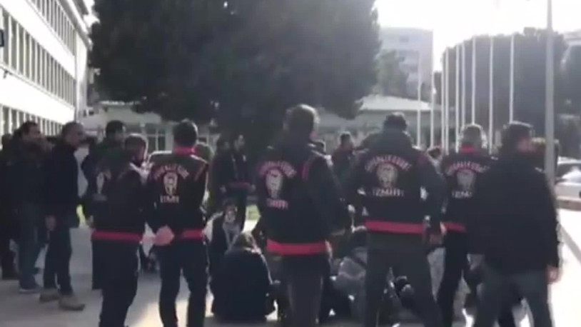 Uzaktan eğitim kararını protesto eden üniversite öğrencilerine polis müdahalesi: 22 gözaltı
