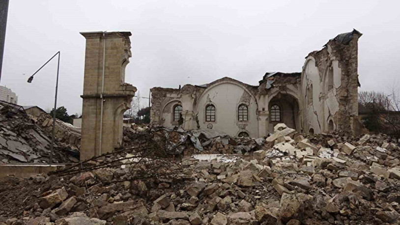 Yıkılan tarihi camiyi AKP'li isim restore etmiş