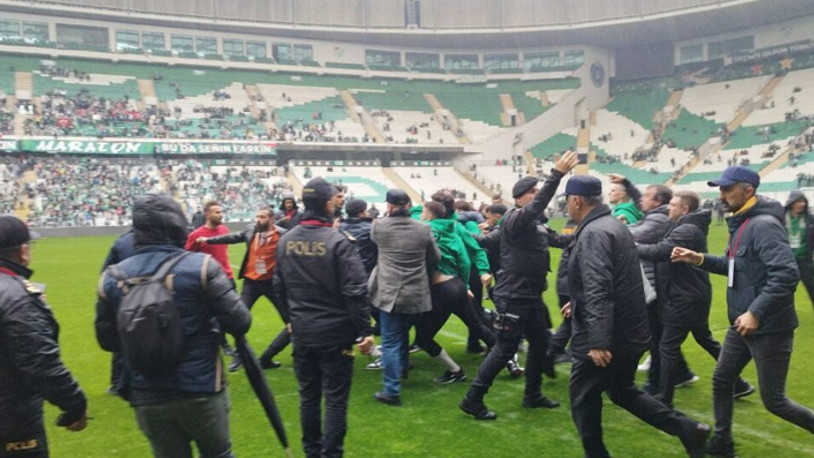 AKP'li Aktaş: Maçın sıkıntılı olacağı belliydi