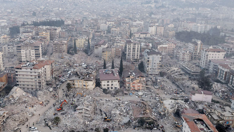Deprem bölgesi için 'fırtına' uyarısı