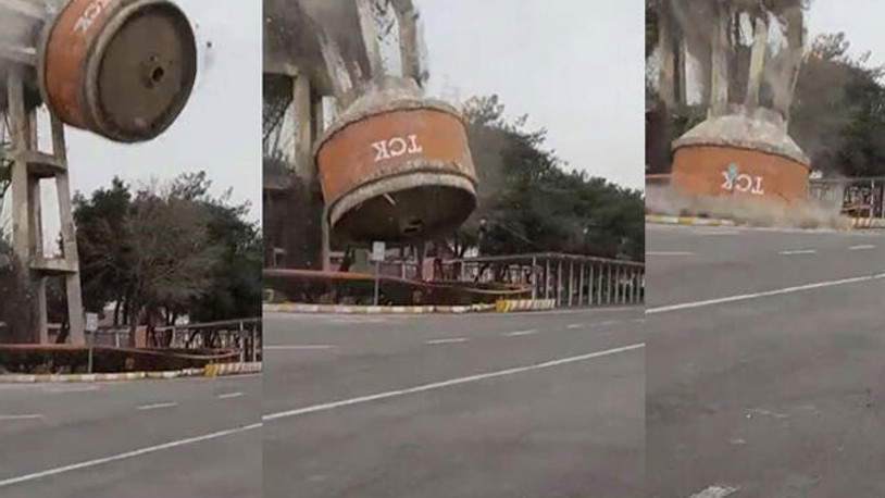 Hasar gören su kulesine kontrollü yıkım