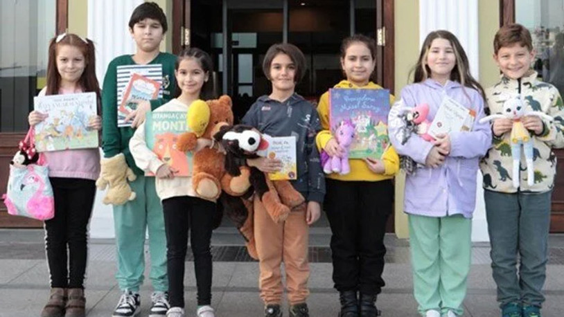 İBB Şehir Tiyatroları Çocuk Eğitim Birimi'nden depremzede çocuklar için kampanya