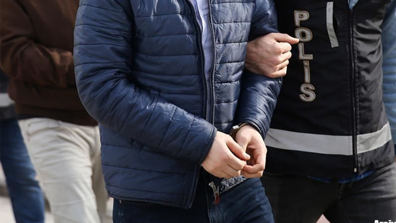 İki grup arasında bıçaklı kavga: 8 kişi tutuklandı