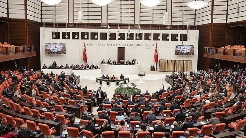 Yeşil Sol Parti'nin 'depremzedelerin sorunları araştırılsın' önerisi AKP ve MHP oylarıyla reddedildi