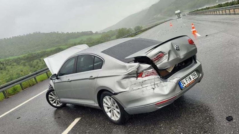 AKP Milletvekili trafik kazası geçirdi