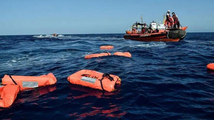 Tunus açıklarında göçmen teknesi battı: 35 kişi can verdi