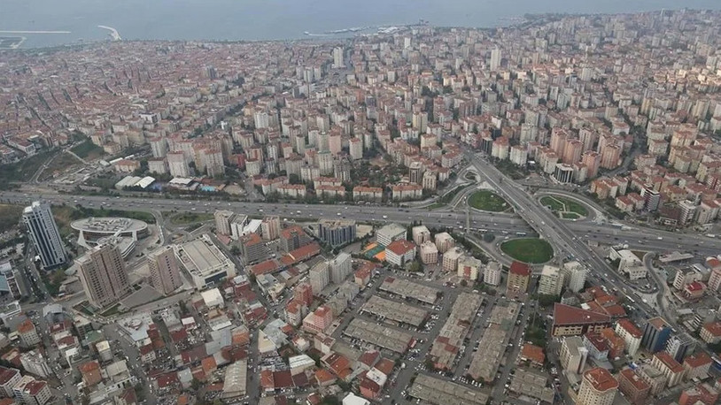 İBB Genel Sekreter Yardımcısı, deprem sonrası gündeme gelen boş konut sorununa dikkat çekti