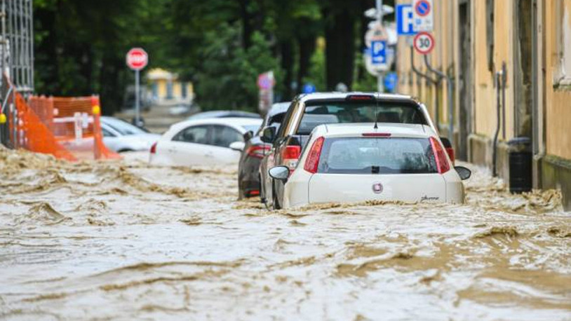 İtalya’daki sel felaketinde yaşamını yitirenlerin sayısı 15’e yükseldi