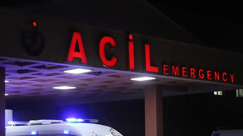 Diyarbakır'da sitedeki kavgaya müdahale eden polis bıçakla yaralandı