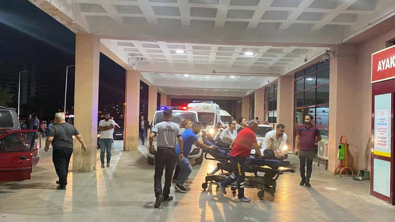 Diyarbakır'da kaza: 2 ölü, 4 yaralı
