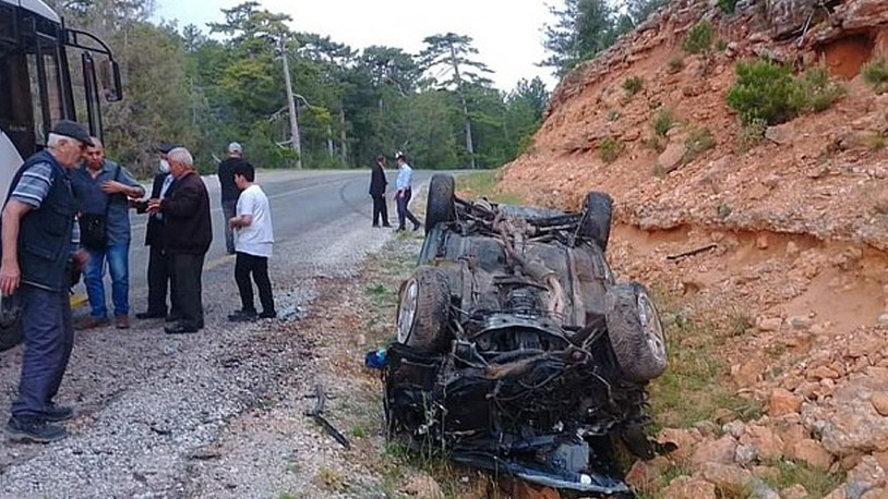 Muğla’da Genç Parti il başkanı ve oğlu yaralandı