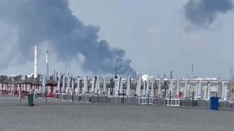 Romanya'da petrol rafinerisinde patlama: 1 kişi öldü, 5 kişi yaralandı