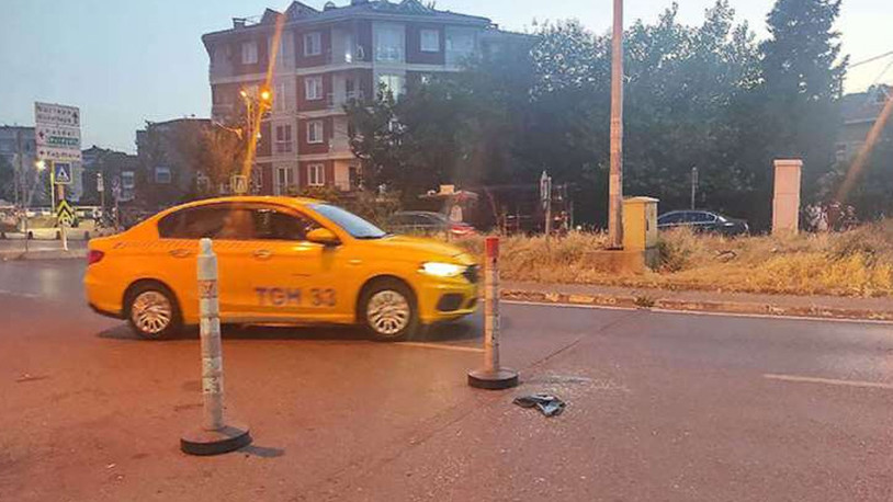 Seyir halindeki otomobile silahlı saldırı: 1 kişi hayatını kaybetti