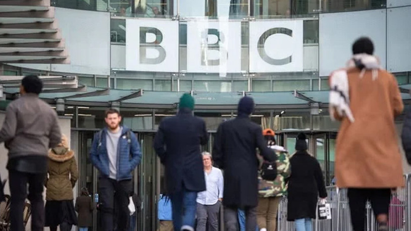BBC'de skandal: İddiaların ardından 'bir erkek çalışan' görevden uzaklaştırıldı