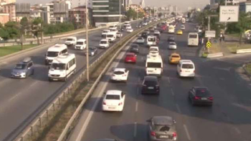 Bayram tatili sonrası İstanbul’da trafik yoğunluğu